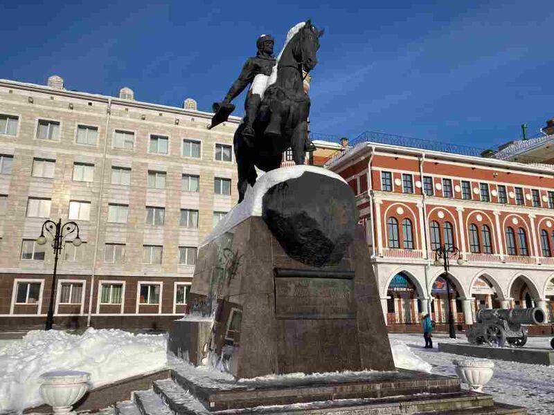Площадь Оболенского-Ноготкова в Йошкар-Оле
