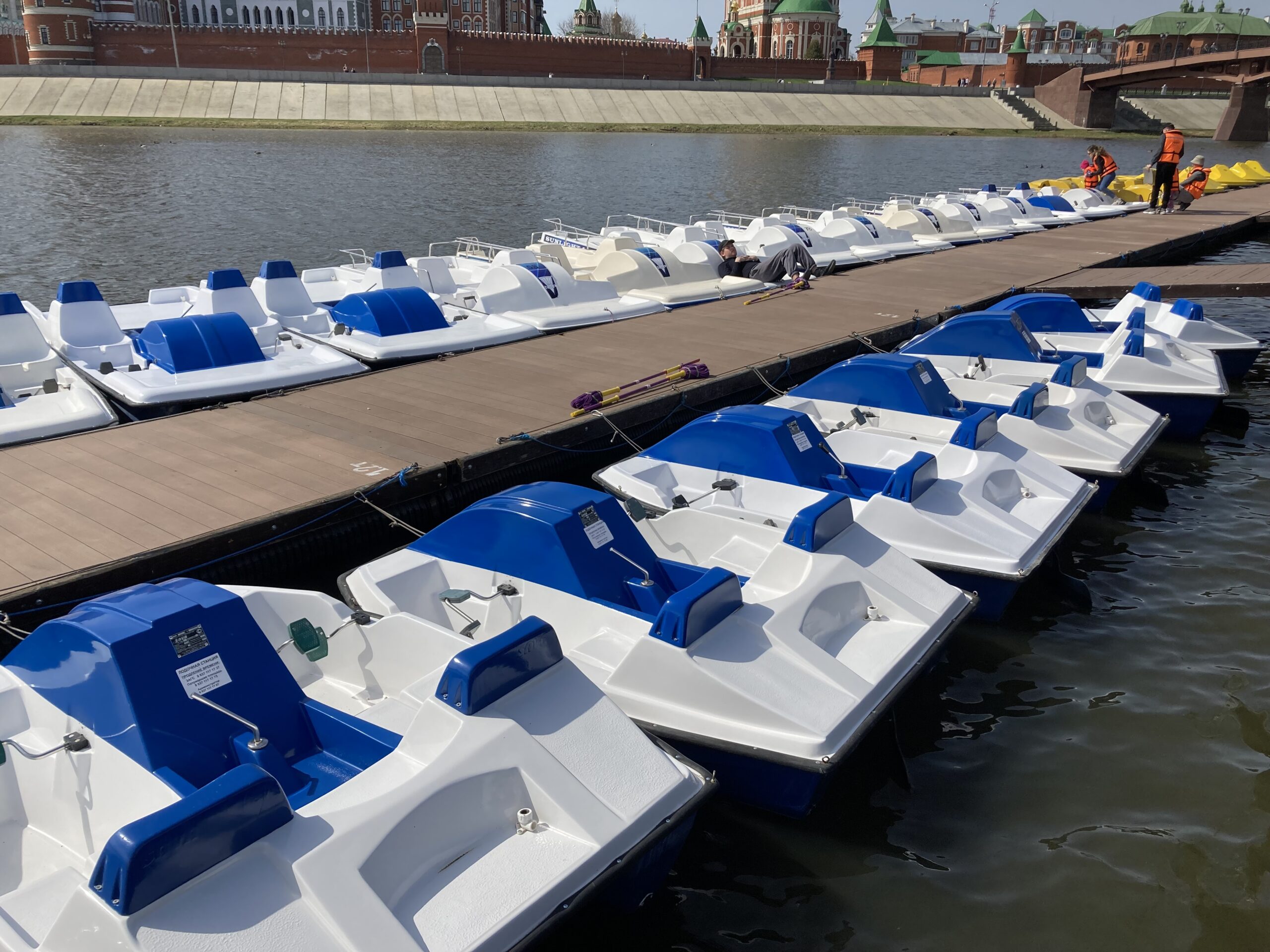 прокат лодок
